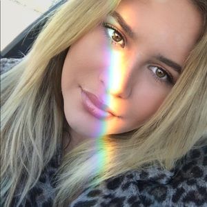 Meet your Posher, Veronica